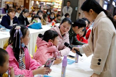 星光夢工廠中秋親子游園會招募 月餅香中賞魔術，親子互動贏大獎